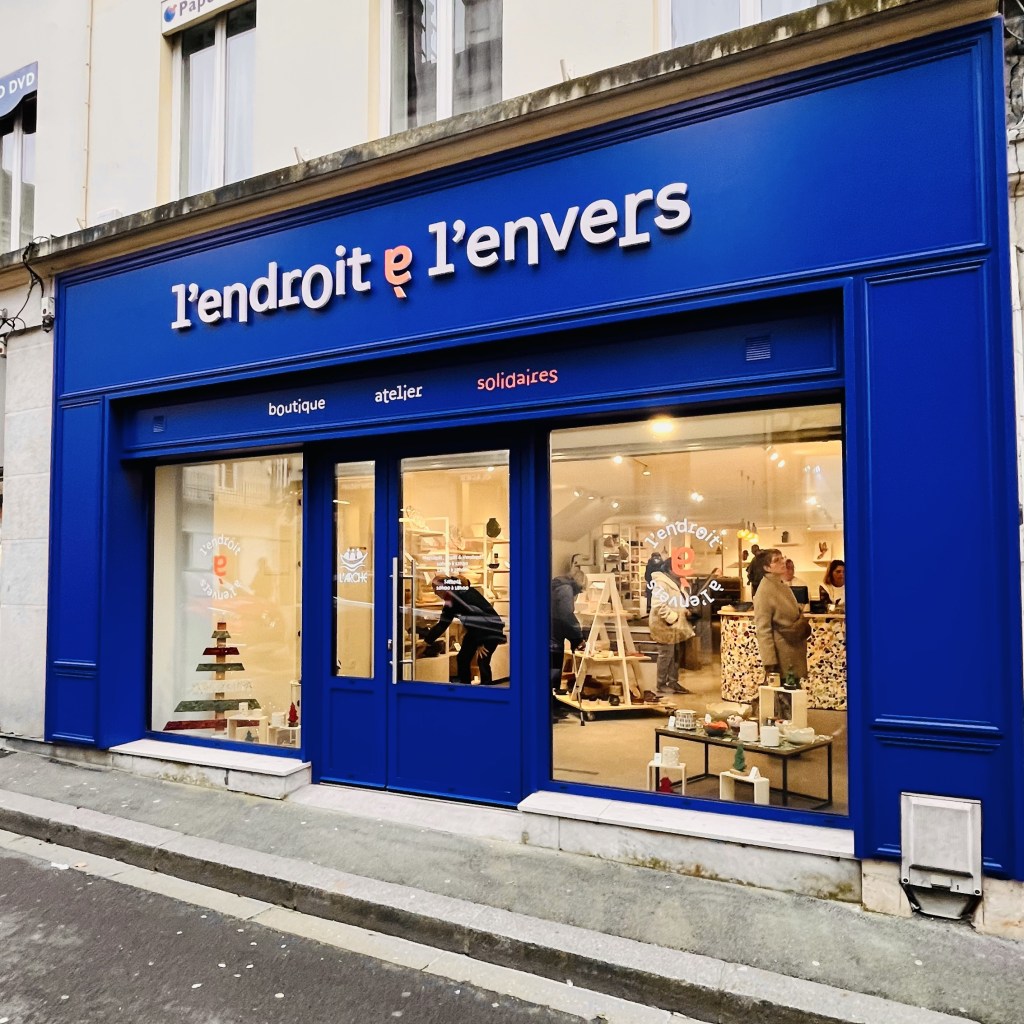 L’endroit à l’envers, une nouvelle boutique solidaire à Compiègne